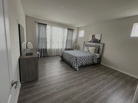 4th image of 1728 Hudgins Farm Cir #1728
