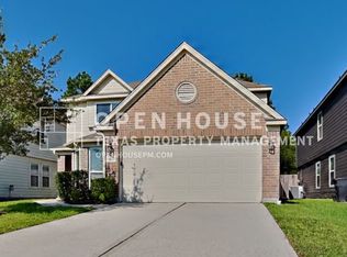 16624 Foursquare Dr, Conroe, TX 77385