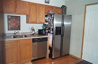 5th image of 5175 Dolphin Dr