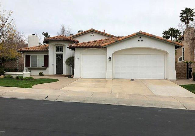 1st image of 743 Diamond Dr