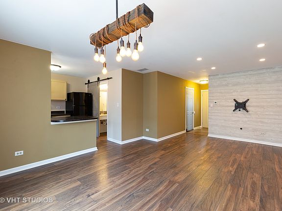 2nd image of 7558 Canterbury Dr #7558