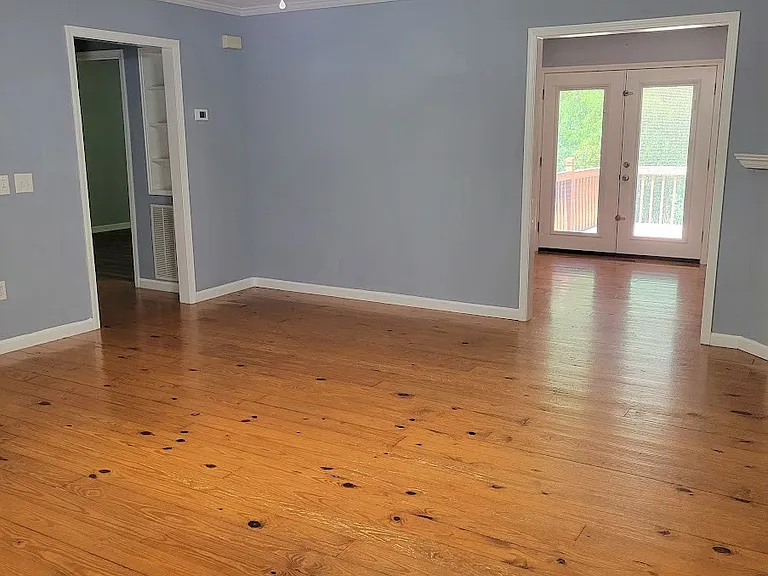 873 Oakmont Dr — Photo 6