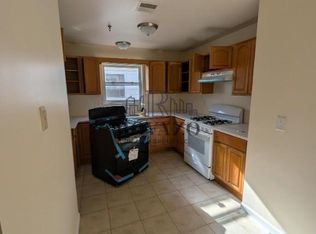 433 S 19th St APT 3, Newark, NJ 07103