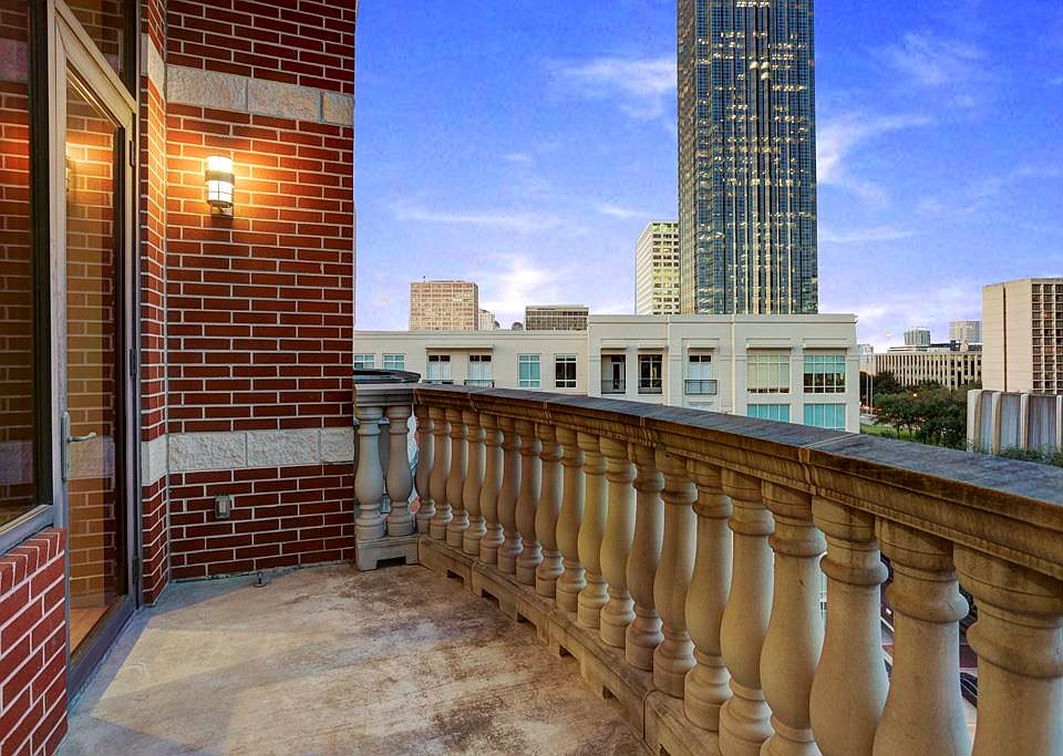 1st image of 5005 Hidalgo St Unit 810