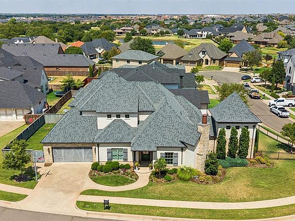 2nd image of 16738 Little Leaf Ct