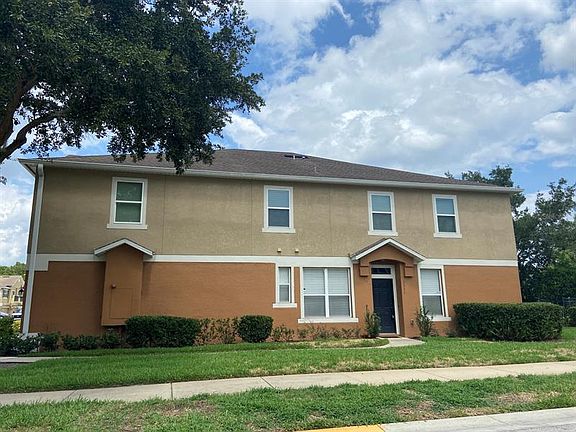 2nd image of 3331 San Jacinto Cir