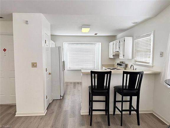 2nd image of 205 Standish Dr