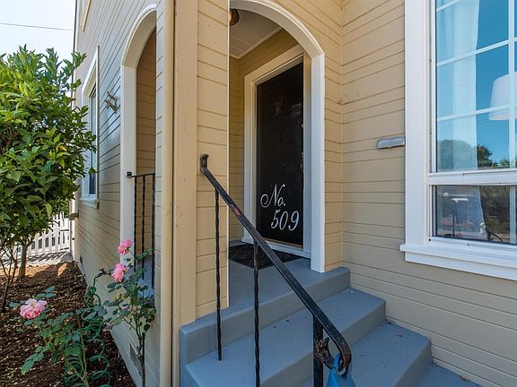 2nd image of 509 Melvin St