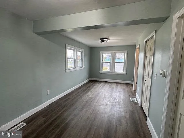2185 E Wheat Rd #D — Photo 11
