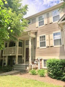 1072 Manchester Cir, Grayslake, IL, 60030
