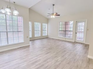 2105 S Cynthia St #B202, McAllen, TX 78503