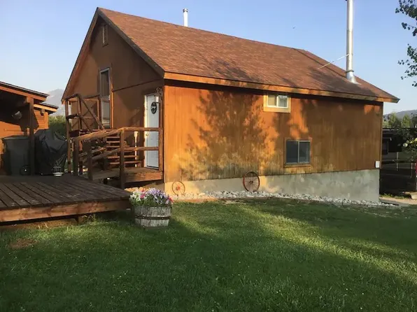 102 Valley Dr, Irwin, ID 83428