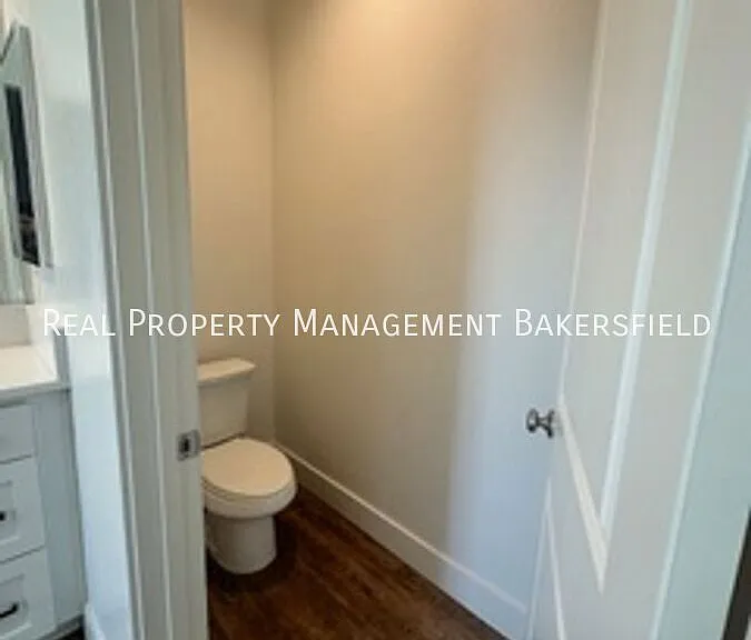 823 Brookline Ln — Photo 36
