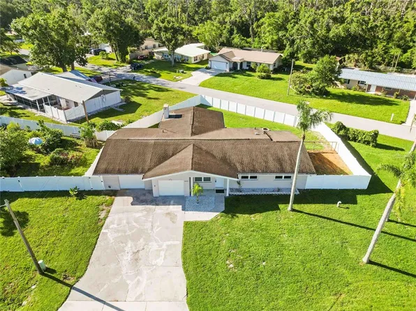 5200 Malaga Ave, Sarasota, FL 34235