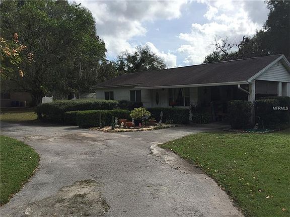 5th image of 19516 Holly Ln