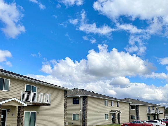 2nd image of 509 Sixteen Avenue Cir NE #1