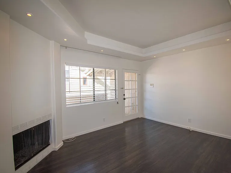 3744 Pershing Ave #4 — Photo 20