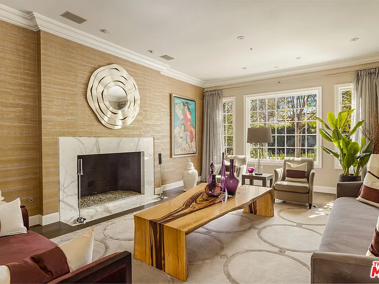 720 N Crescent Dr — Photo 4