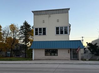 324 W Bayfield St, Washburn, WI 54891