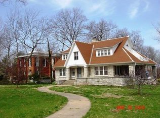 1600 W Lexington Ave E, Independence, MO 64052