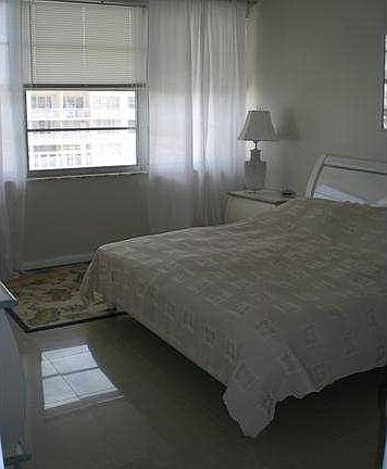 3rd image of 18071 Biscayne Blvd Ph 1