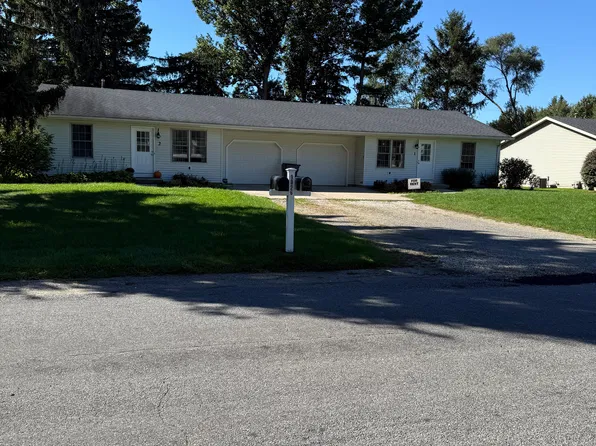 9026 Sunset Dr #1, Berrien Springs, MI 49103
