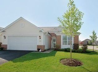 2447 Rolling Ridge Ln, Elgin, IL 60124