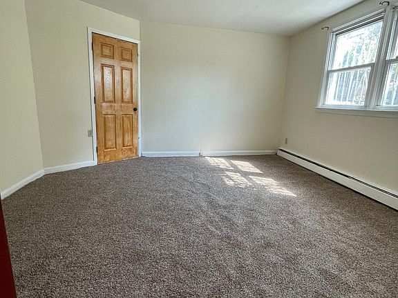 3rd image of 39 Burhans Ave