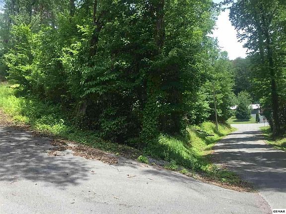 3rd image of 0 Plaza Way Lot 9