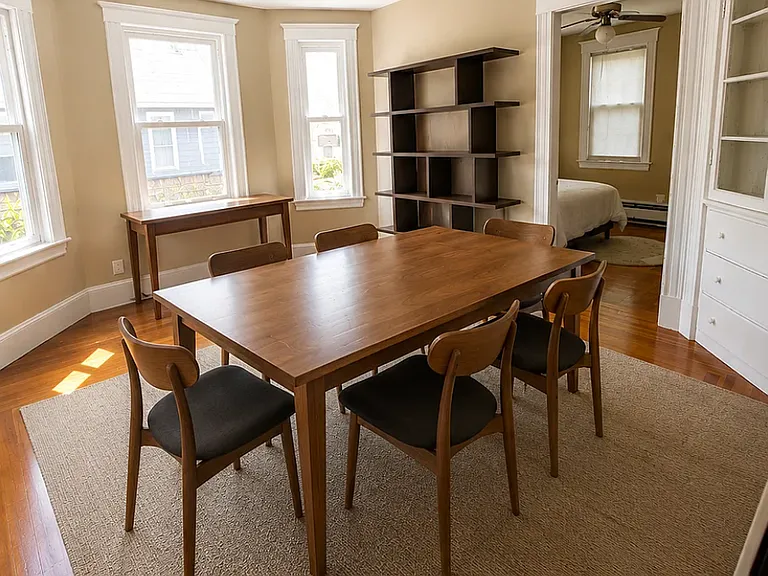 60 Randolph St #1 — Photo 4
