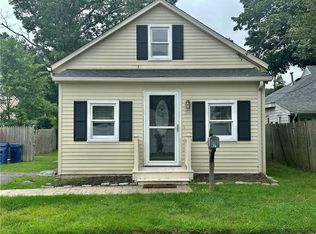 78 Mawney Ave, Warwick, RI 02889