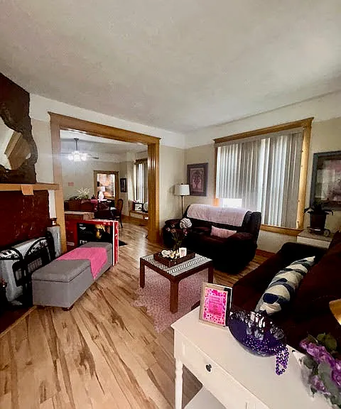 LIVING ROOM FURNISHED