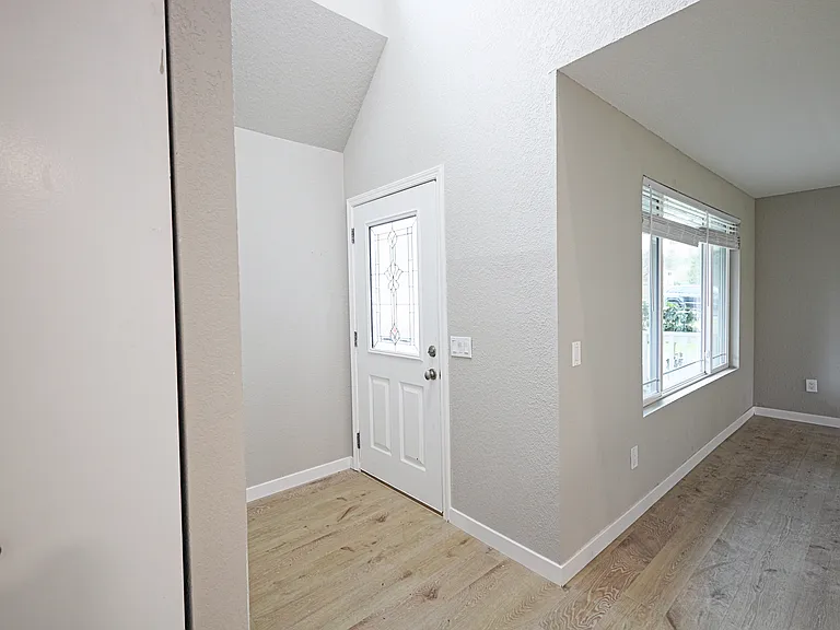 16711 6th Ave SE — Photo 3