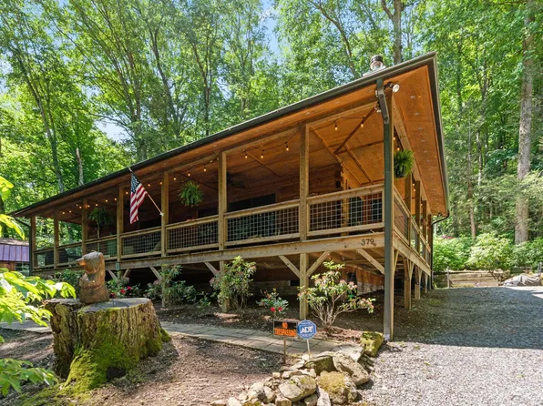 379 Reuben Branch Rd #C-13, Maggie Valley, NC 28751