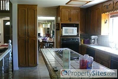 5th image of 891 Monticello Ln