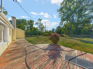 6550 Inkster Rd, West Bloomfield, MI 48322