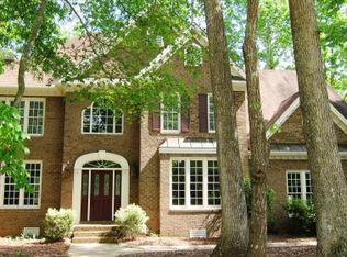 5437 Lake Edge Dr, Holly Springs, NC 27540