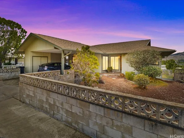 1298 Ala Puumalu St, Honolulu, HI 96818