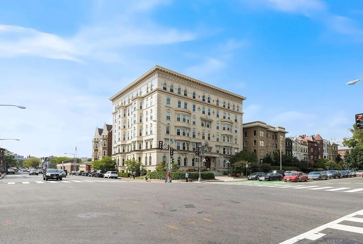 Prime Location! Fabulous 2 bed 2 bath along the U Street Corridor at 16th St NW — Photo 1