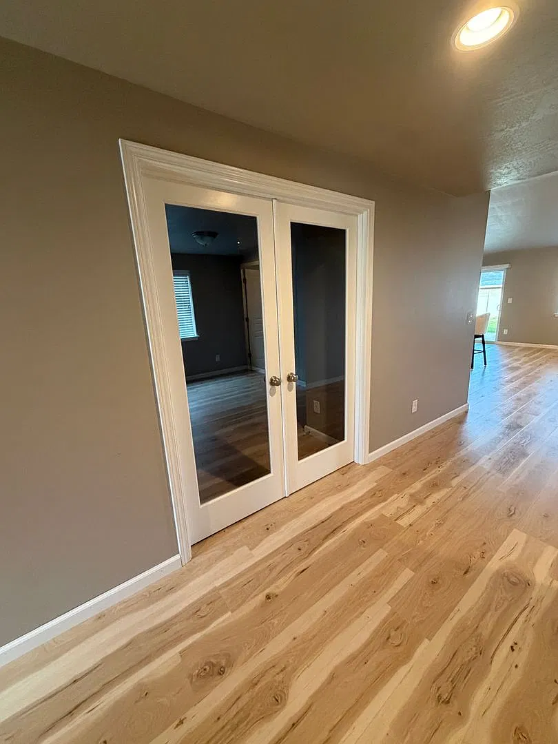 Beautiful Home on Brecken of Highway 17 — Photo 3