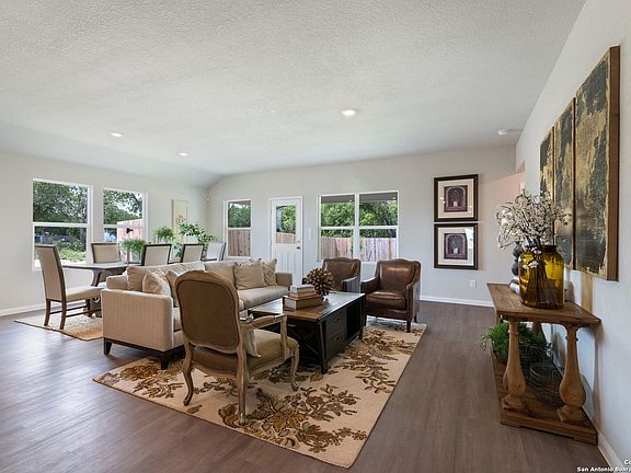 4th image of 2420 Vesper Bend