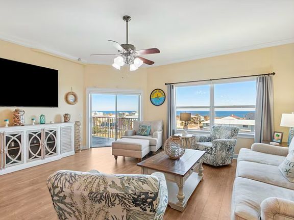2nd image of 403 Tarpon Ave APT 310