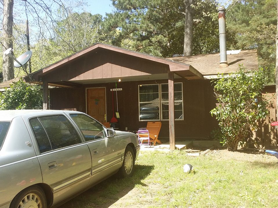 1st image of 870 Forest Gln