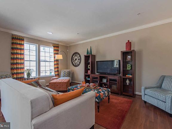 3rd image of 306 Black Sky Ln