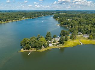 41 Rogers Point Dr, Eliot, ME 03903