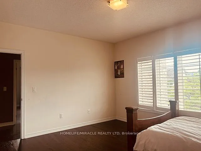 3 Lindyfalls Dr #UPPER LEVEL — Photo 37