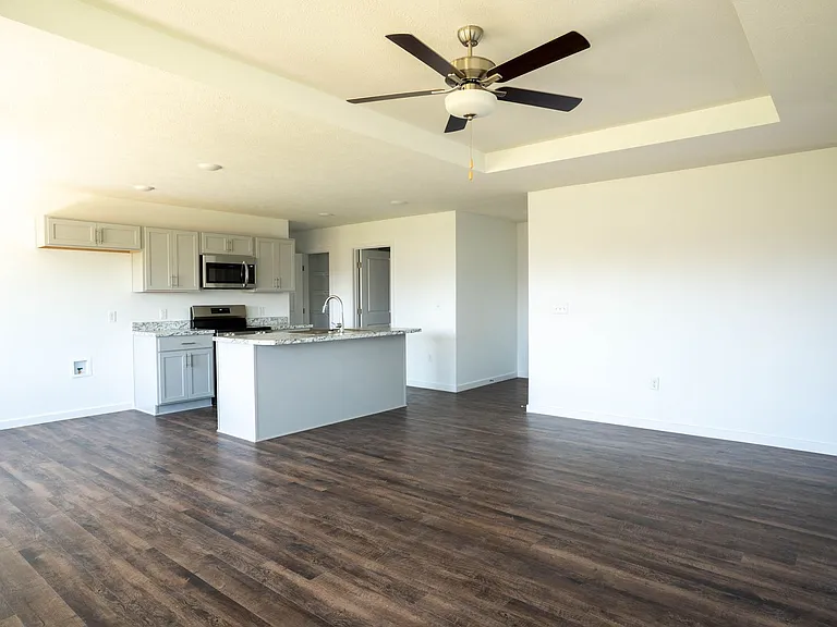 1380 Kay St — Photo 11