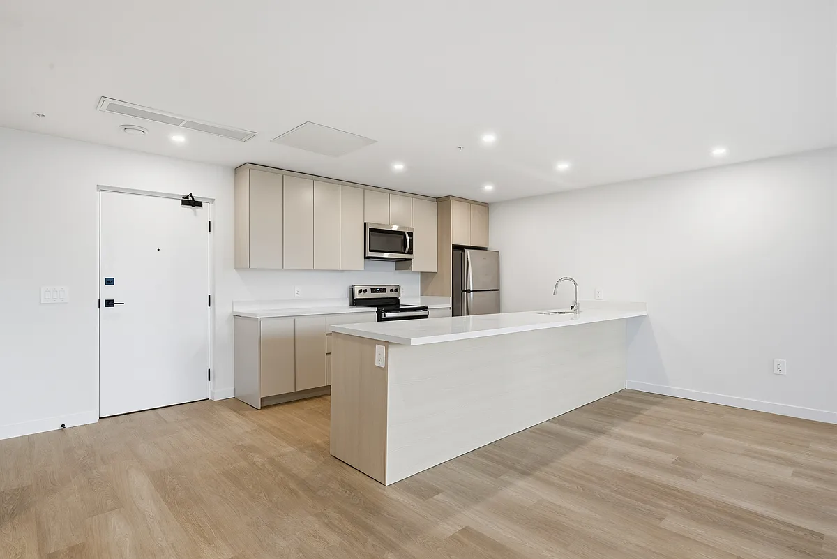 Building Photo - 95 Caledonia Rd #508