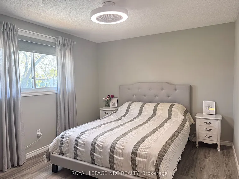 10 Lafayette Dr — Photo 11