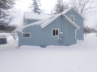 180 W Main St, Lewiston, MN 55952